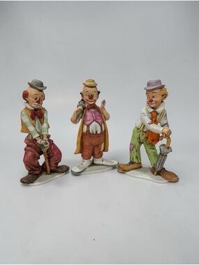 Vintage Lefton Clown Figurine Trio